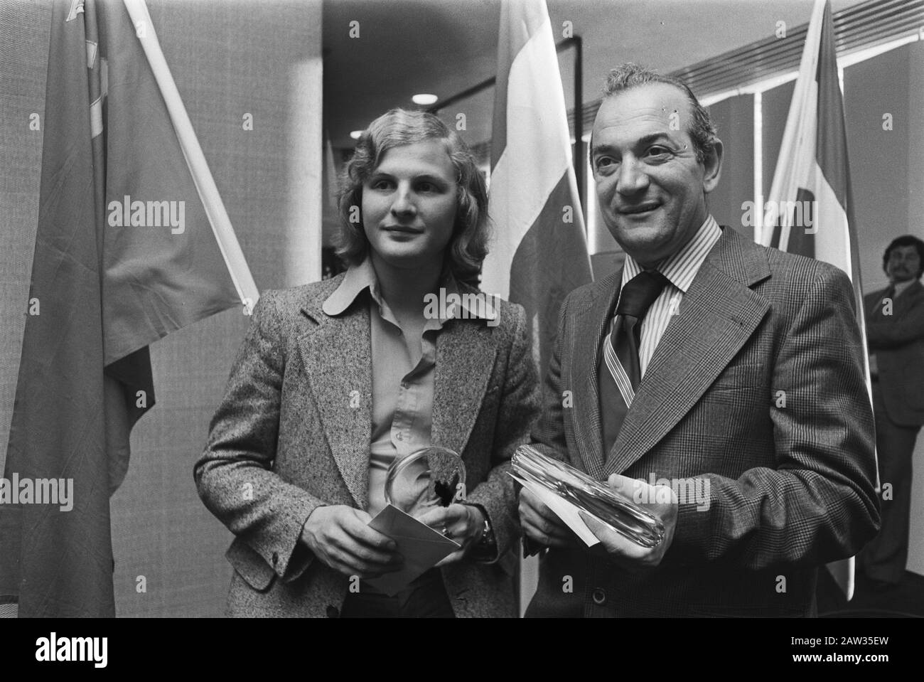 Prix IBM chesse, Kortsjnoj et Miles en premier lieu Date: 24 juillet 1976 mots clés: Chess Personne Nom: Kortsjnoi Viktor institution Nom: IBM Chess Banque D'Images