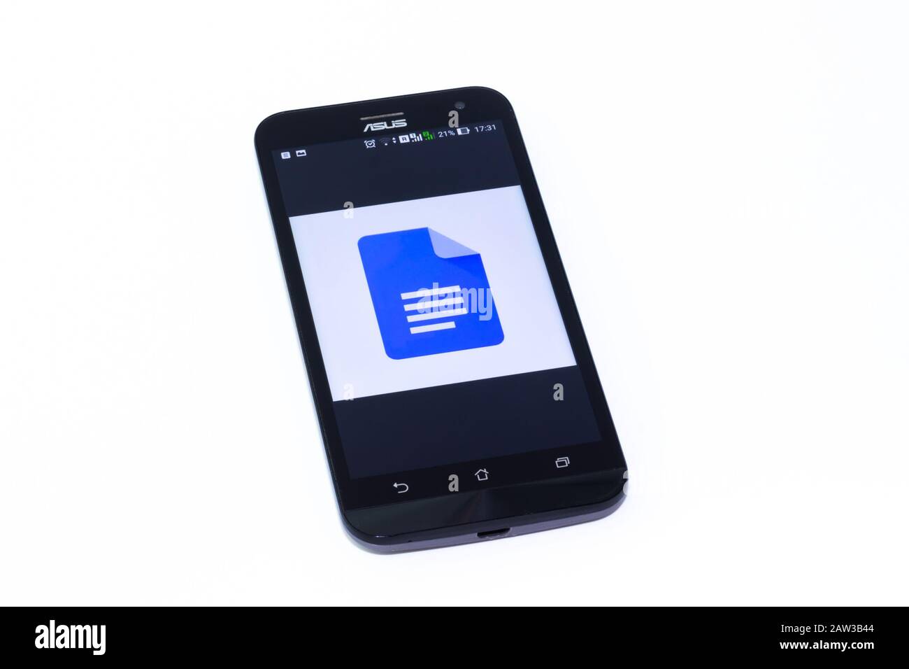 Kouvola, Finlande - 23 janvier 2020: Logo de l'application Google Docs sur l'écran du smartphone Asus Banque D'Images