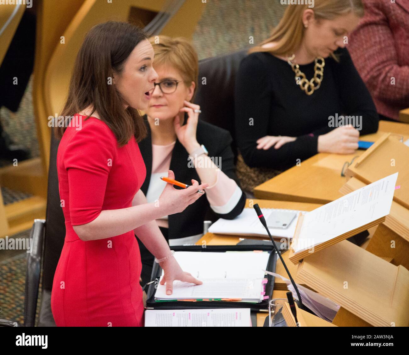 Édimbourg, Royaume-Uni. 6 février 2020. Photo : Kate Forbes MSP - le ministre des Finances livre le budget de l'Écosse pour 2020/21. Déclaration Ministérielle: Budget Écossais Pour 2020-21. Scènes du Parlement écossais le jour où le ministre des Finances, Derek Mackay, devait dévoiler son budget, Kate Forbes MSP - ministre des Finances publiques et de l'économie numérique, livre le budget cet après-midi à la Chambre. Crédit : Colin Fisher/Alay Live News Banque D'Images