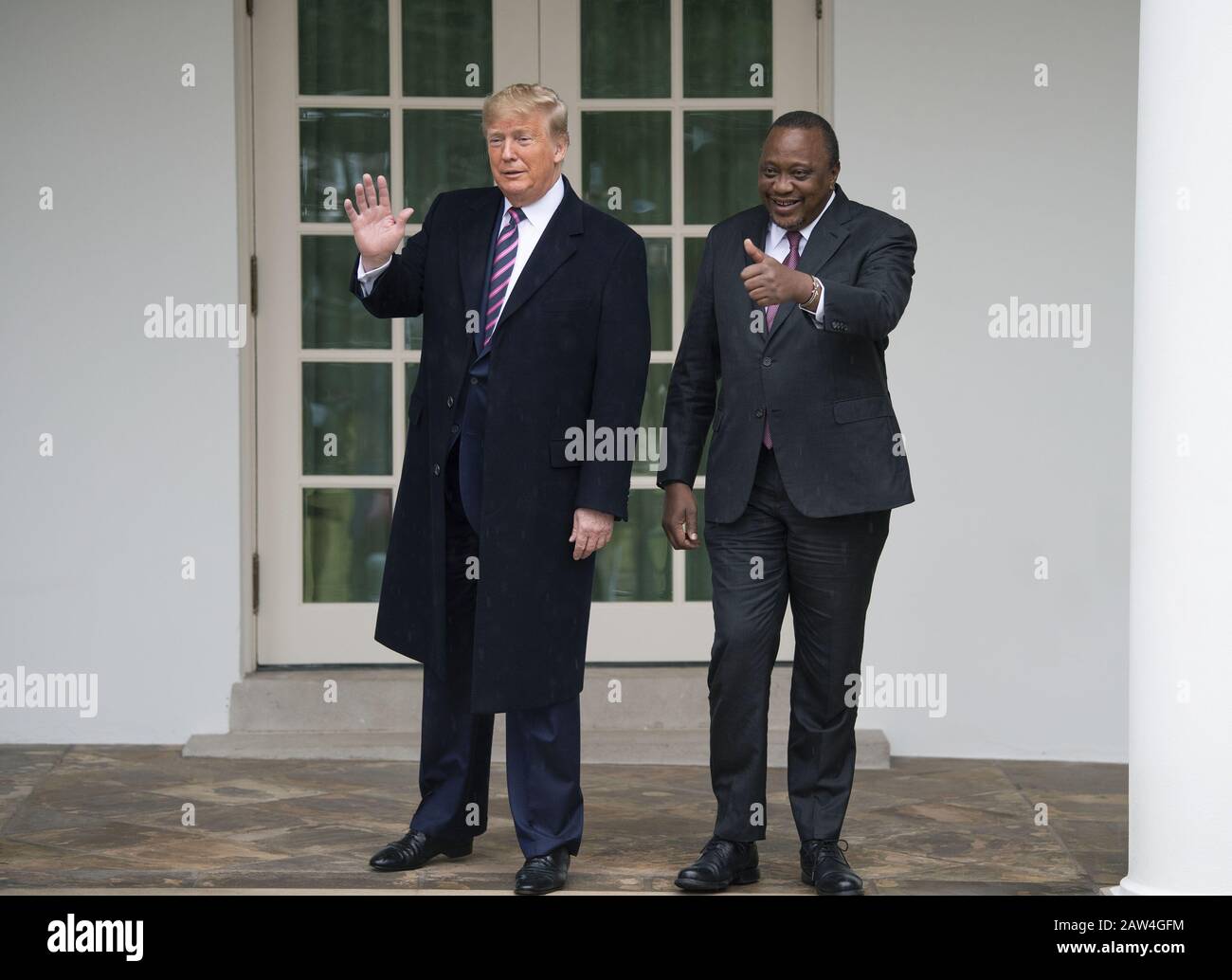 Washington, États-Unis. 06 février 2020. Le président Donald Trump accueille le président kenyan Uhuru Kenyatta à la Maison Blanche à Washington le 6 février 2020. Photo de Kevin Dietsch/UPI crédit: UPI/Alay Live News Banque D'Images