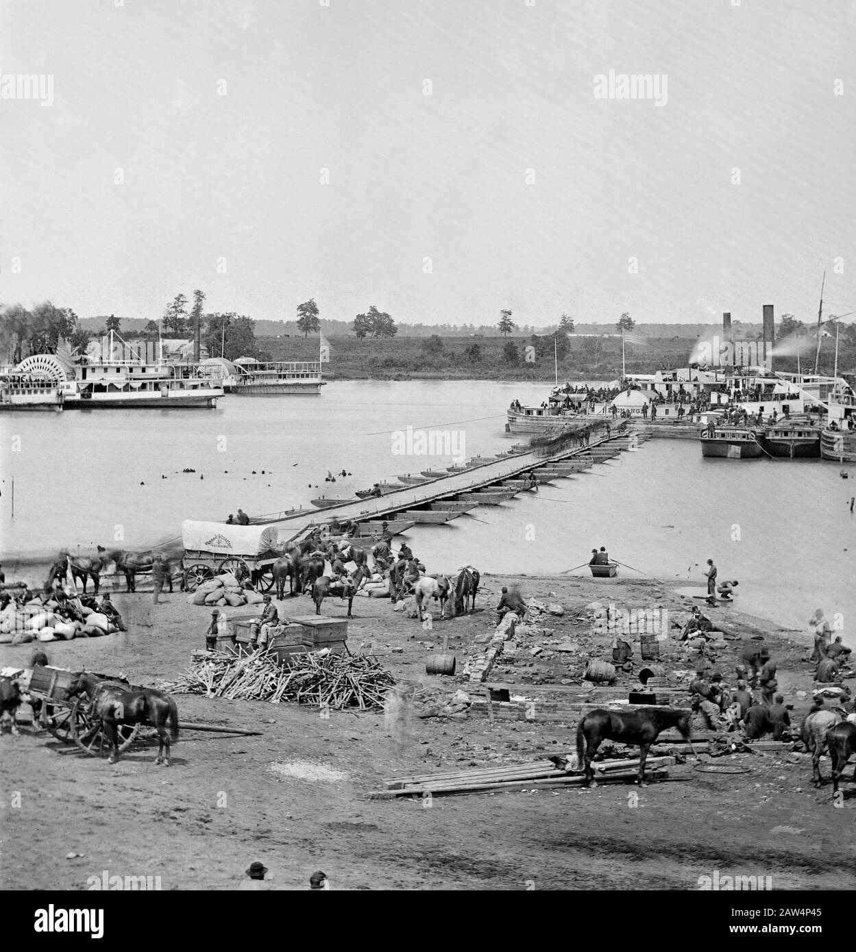 Front de la rivière Rappahannock pendant l'évacuation, Port Royal, Virginie, États-Unis, photo de Timothy H. O'Sullivan, 30 mai 1864 Banque D'Images