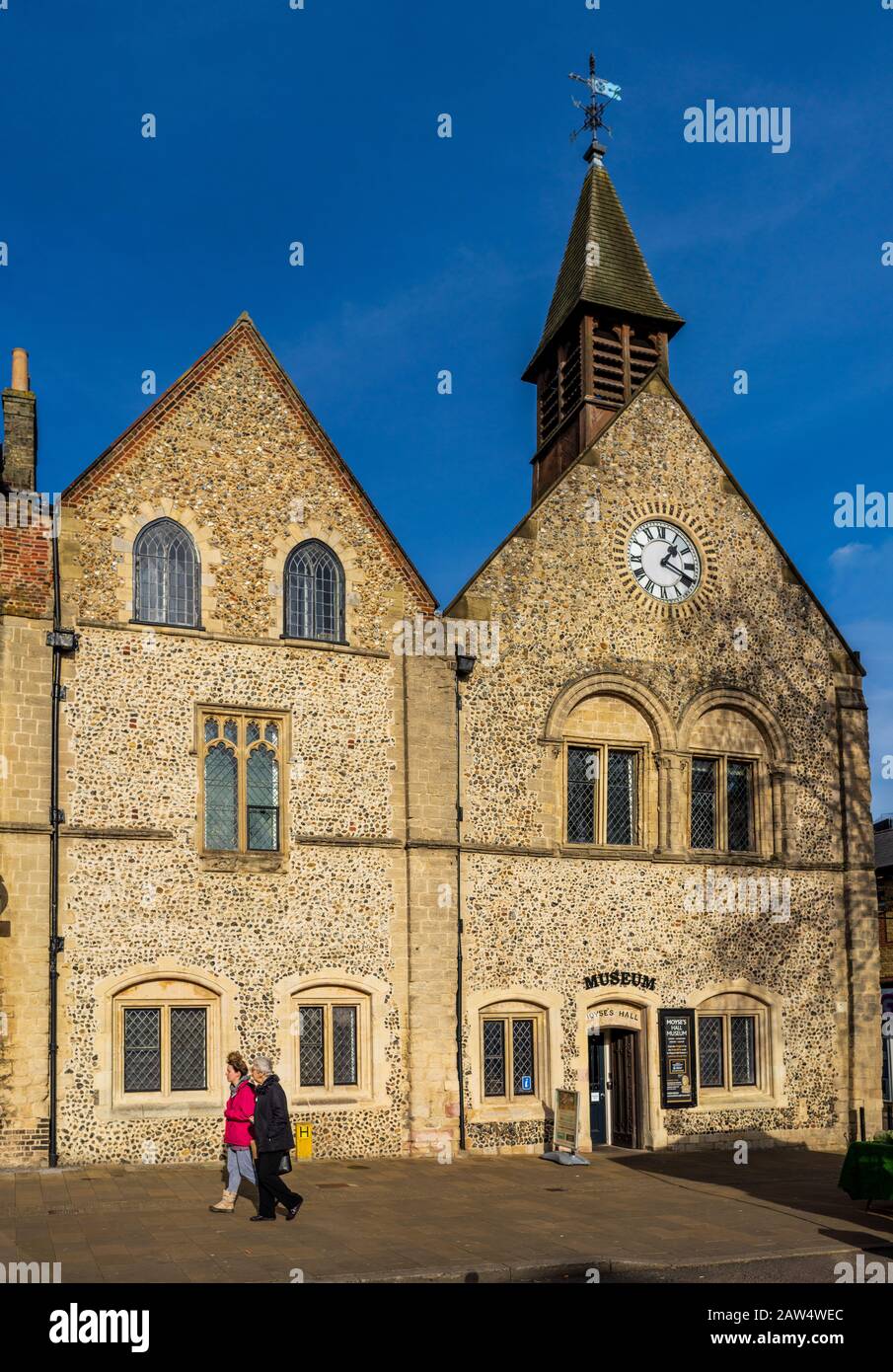 Musée De La Salle Moyse Bury St Edmunds Suffolk. L'un des plus anciens bâtiments nationaux d'East Anglia, datant d'environ 1180, aujourd'hui un musée et une galerie. Banque D'Images