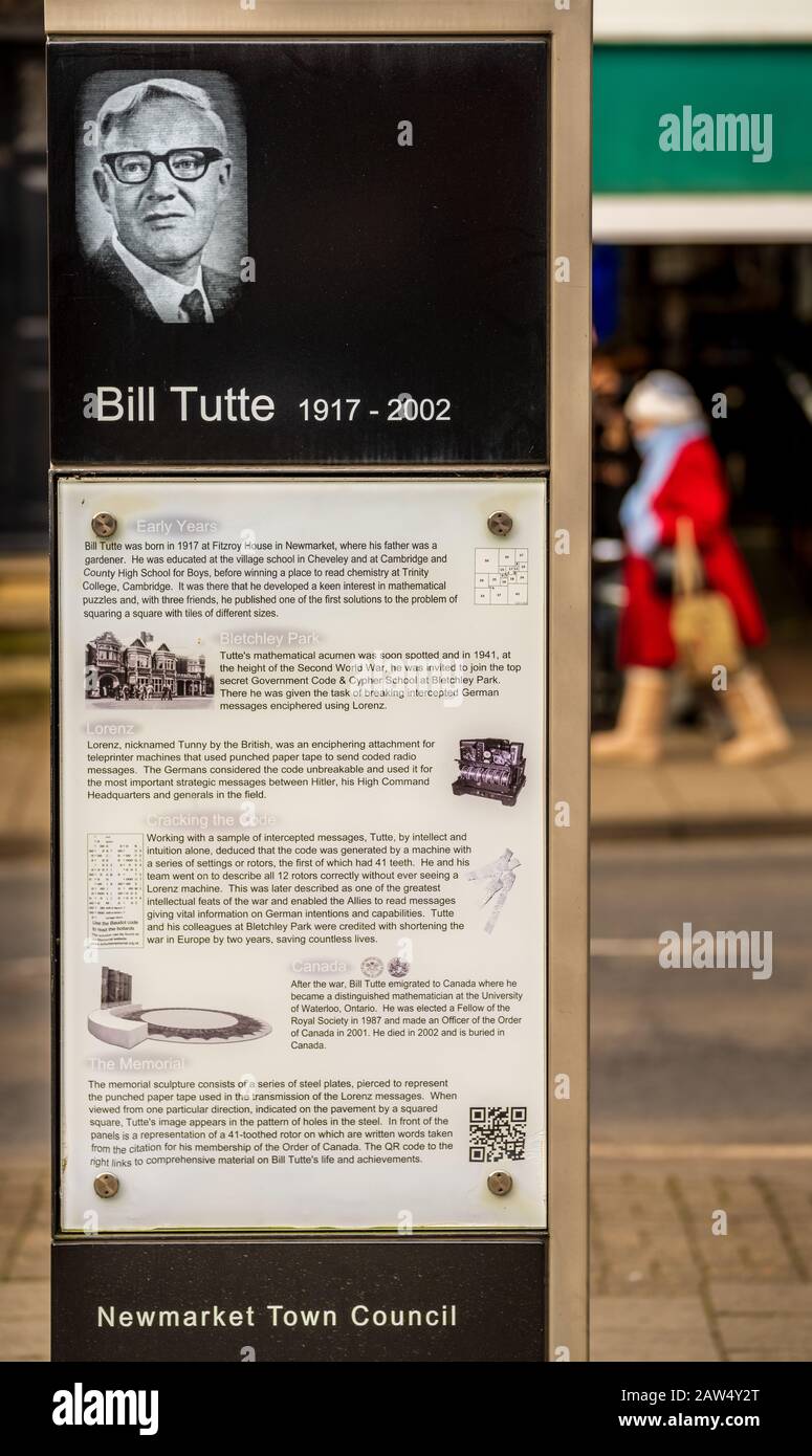 Bill Tutte memorial à Newmarket, Suffolk. Tutte a brisé le code Lorenz allemand extrêmement complexes dans WW2 sans jamais voir la machine de codage. Banque D'Images