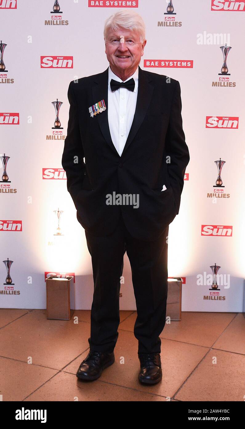 Stanley Johnson au Sun Military Awards 2020, qui a eu lieu à La Salle De Banquet de Londres. Banque D'Images