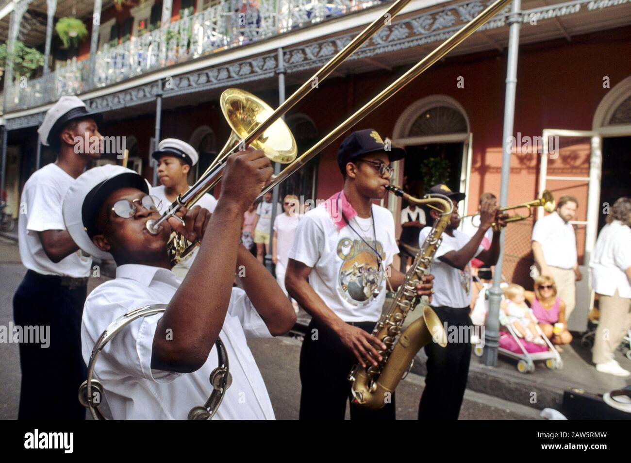La Nouvelle-Orléans, Louisiane : groupe de jazz sur Bourbon Street. ©Bob Daemmrich Banque D'Images