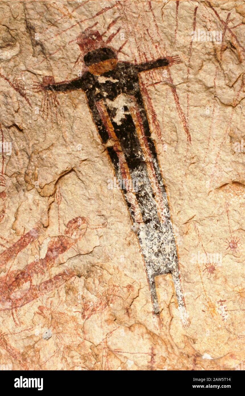 Peintures d'art rupestre indien d'origine américaine dans la grotte de Panther, dans la zone historique de l'État de Seminole Canyon, propriété du National Park Service sur le lac Amistad à la frontière entre le Texas et le Mexique. Banque D'Images