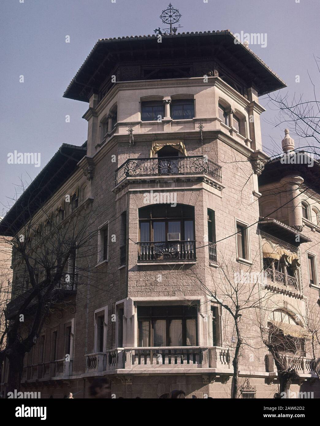 CHAFLAN DE EDIFICIO. Emplacement : extérieur. MADRID. ESPAGNE. Banque D'Images