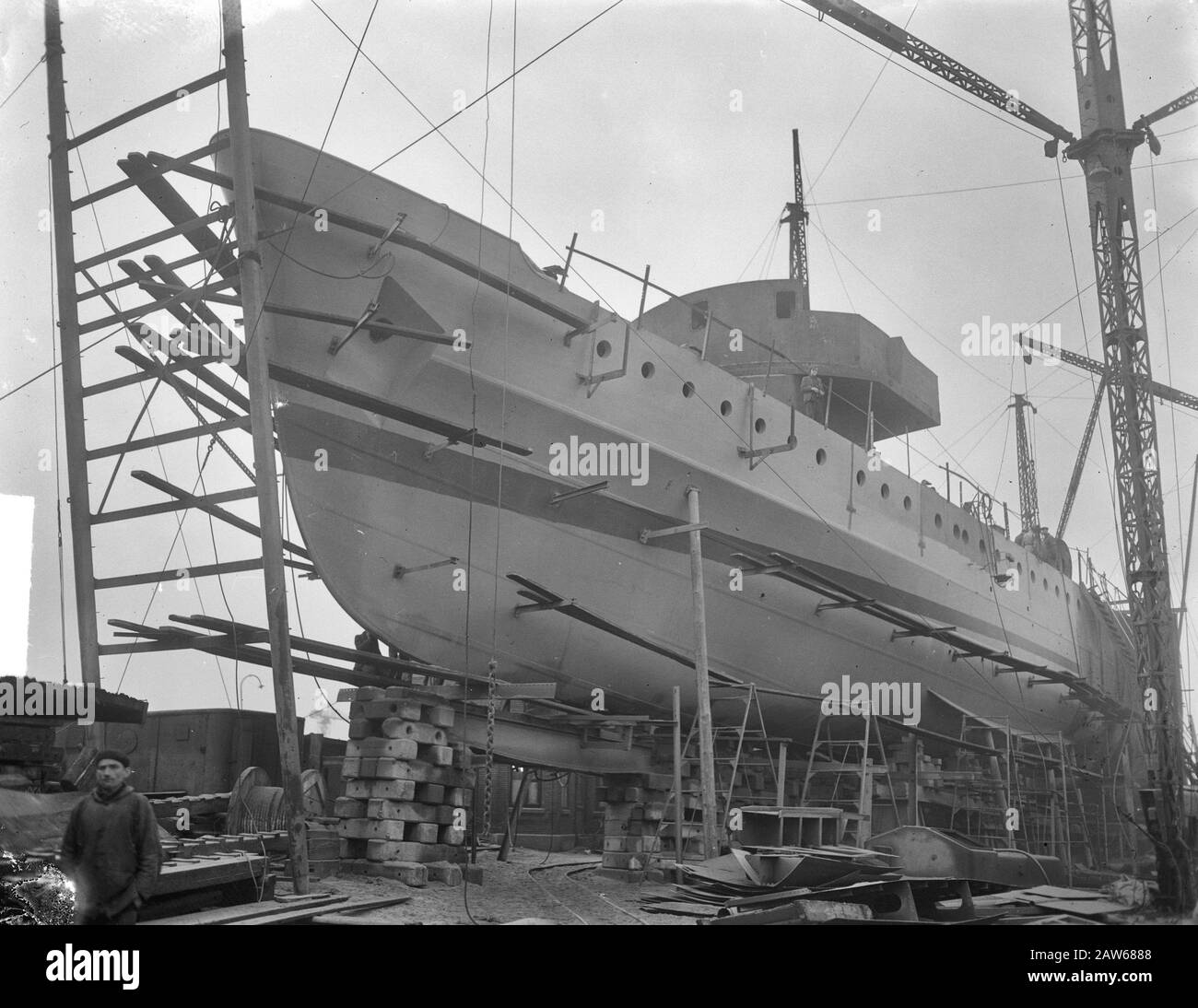 Carte Du Pays À Slikkerveer Date: 3 Janvier 1950 Lieu: Slikkerveer, South Holland Mots Clés: Construction Navale, Navire Banque D'Images