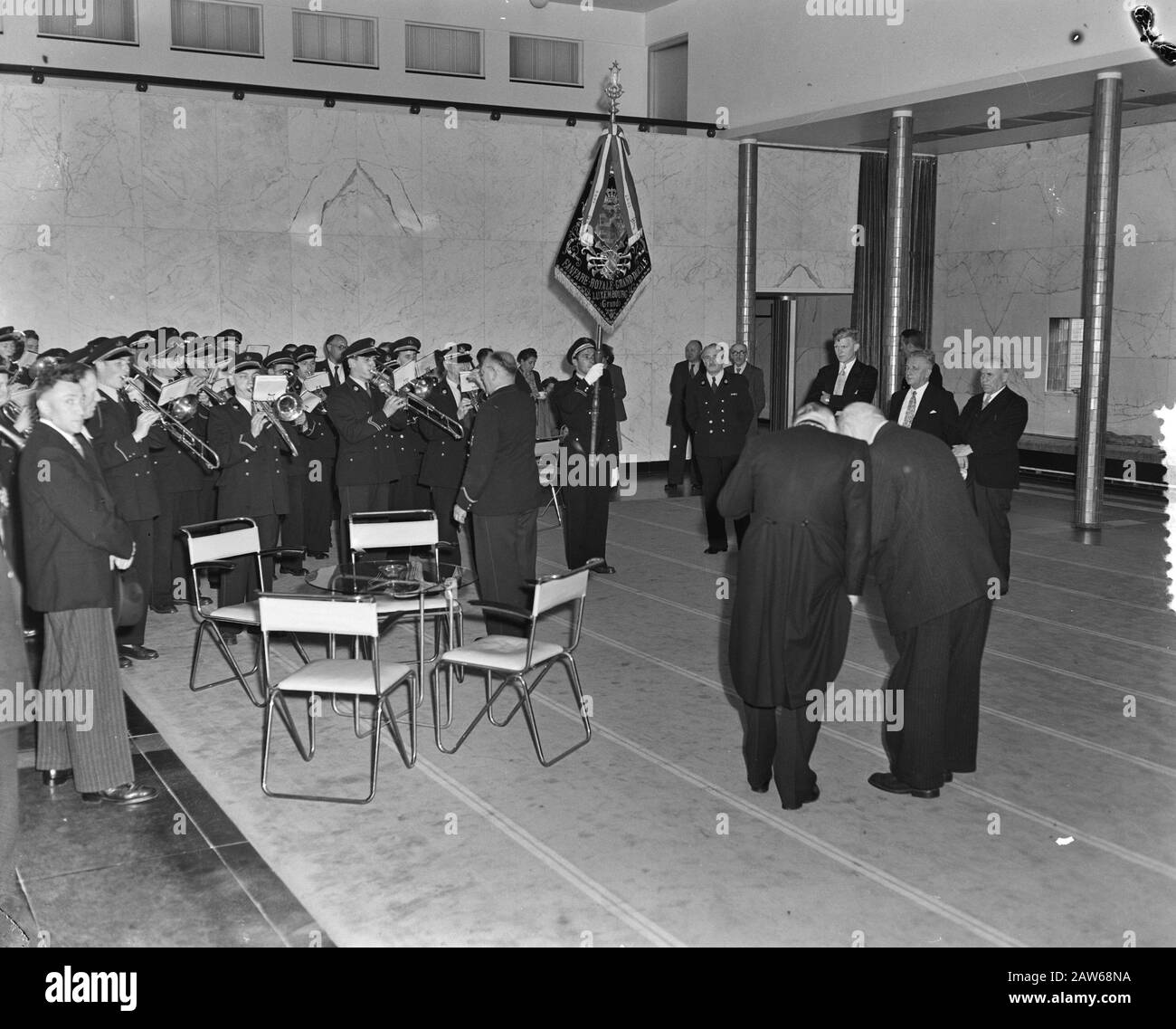 Recevoir Royal Fanfare Corps Luxembourg Date: 6 Août 1951 Mots Clés: Recettes Banque D'Images