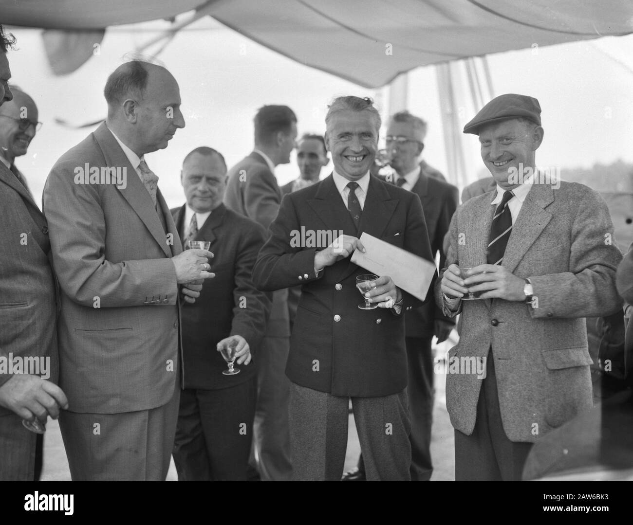 Procès Mary North Nv Zaanlandse Scheepvaartmaatschappij Zaandam Date : 14 Juillet 1956 Lieu : Hollande-Nord, Zaandam, Zaanstad Mots Clés : Tests De Navigation Nom De L'Institution : Zaanlandse Scheepsbouwmaatschappij Banque D'Images