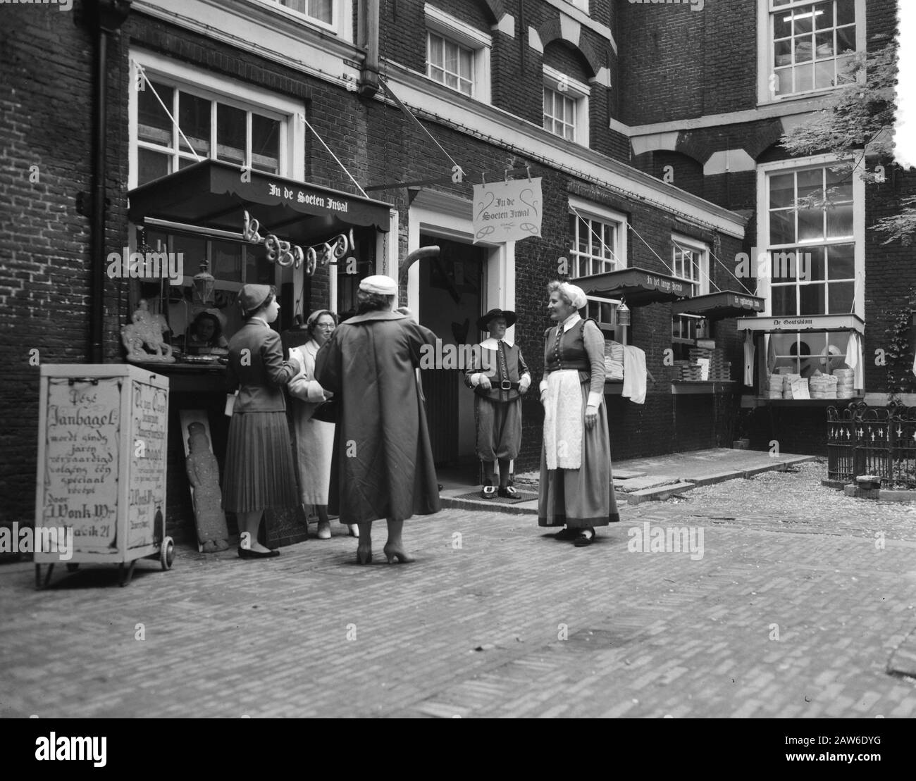 Ancien Marché Néerlandais Haarlemmerstraat Date : 25 Juin 1956 Mots Clés : Marchés Banque D'Images