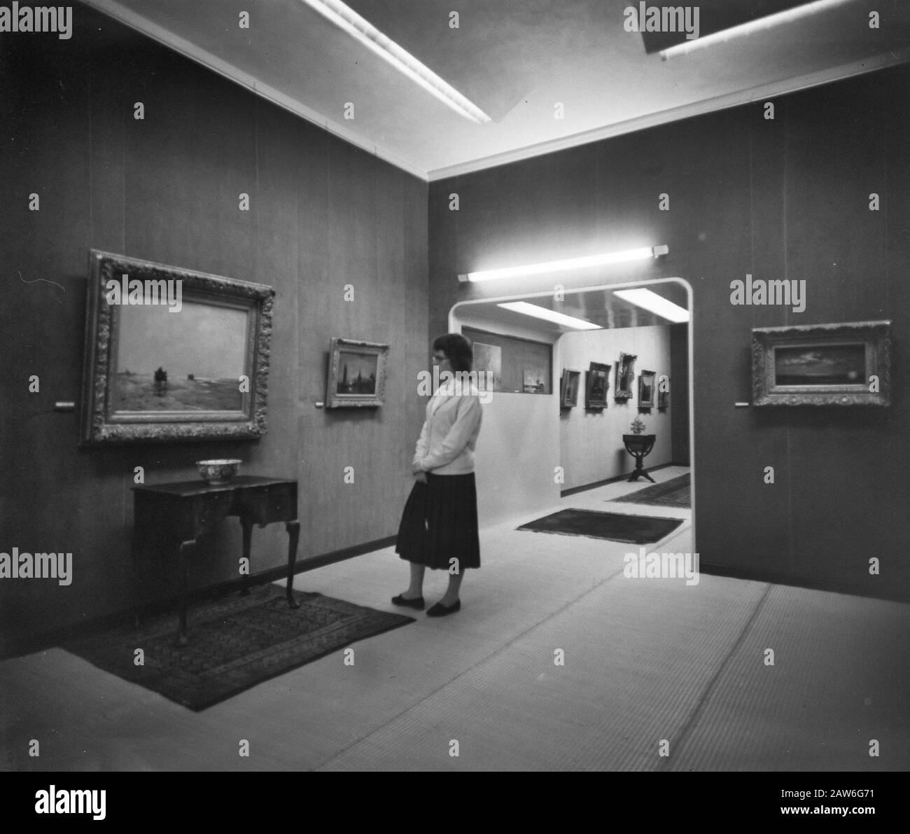 Fondation Du Musée Formulaire Rotterdam Hall Hague School: Section De Fond Barbizon Date: 20 Novembre 1958 Lieu: Rotterdam, Hollande-Méridionale Mots Clés: Antécédents, Département, Salles De Fonction Nom De La Personne: Barbizon, Museum Foundation Mold Banque D'Images