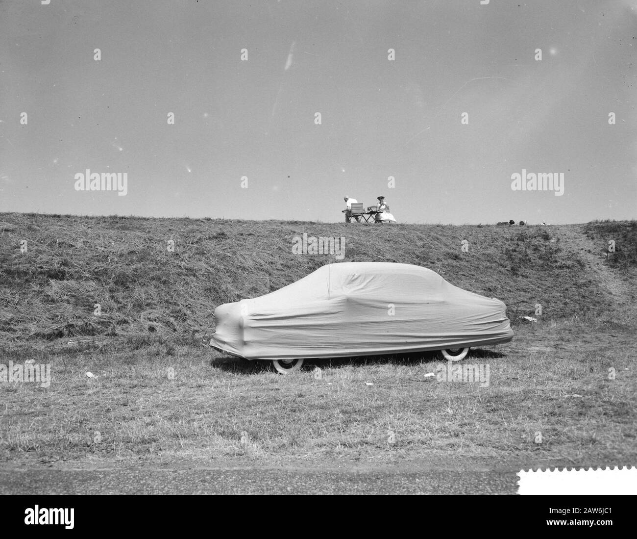 Choisir le Nikken IJsselmeerdijk Date : 19 juillet 1959 Banque D'Images Choisir le Nikken IJsselmeerdijk Date : 19 juillet 1959 Banque D'Images