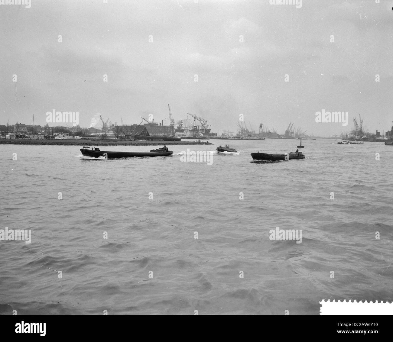 Prise du port d'Amsterdam Date: 27 février 1961 lieu: Amsterdam mots clés: Ports, navires Banque D'Images