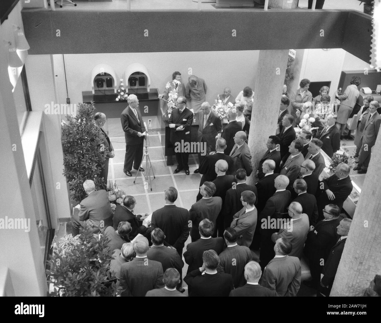 Ouverture Du Nouvel Office De Tourisme Rotterdam Date : 12 Juillet 1961 Lieu : Rotterdam, Hollande-Méridionale Mots Clés : Ouvertures Nom De L'Institution : Tourisme Banque D'Images