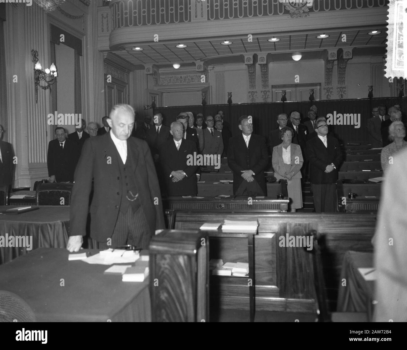 Ouverture des Etats généraux. Memorial Professor Gerbrandy Date: 19 Septembre 1961 Lieu: La Haye, Hollande-Méridionale Mots Clés: Ouvertures, Commémorations Nom De La Personne: Professeur Gerbrandy Banque D'Images