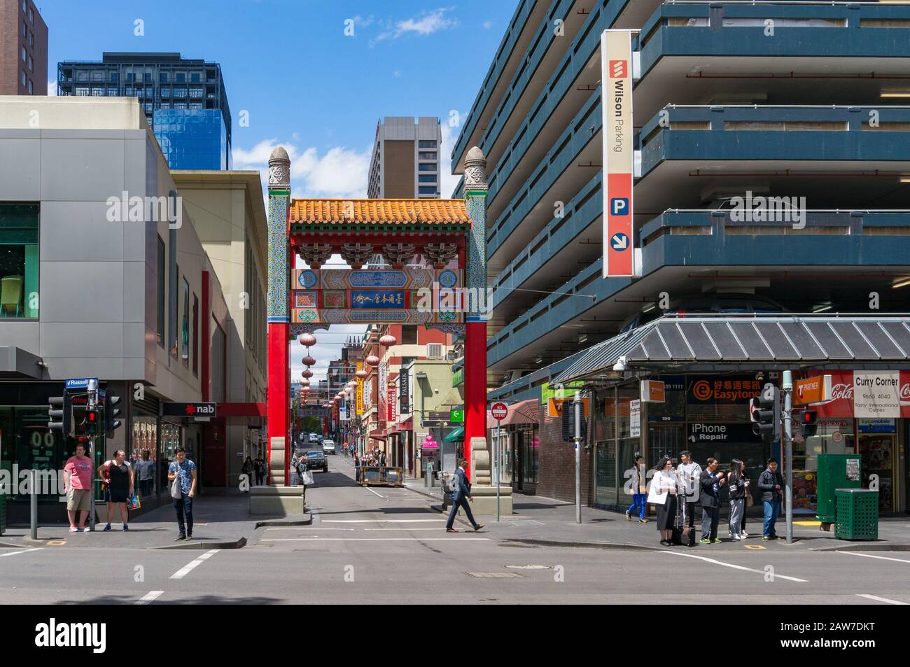 Melbourne, Australie - 8 décembre 2016 : porte décorée dans le quartier de Chinatown à Melbourne, Australie Banque D'Images