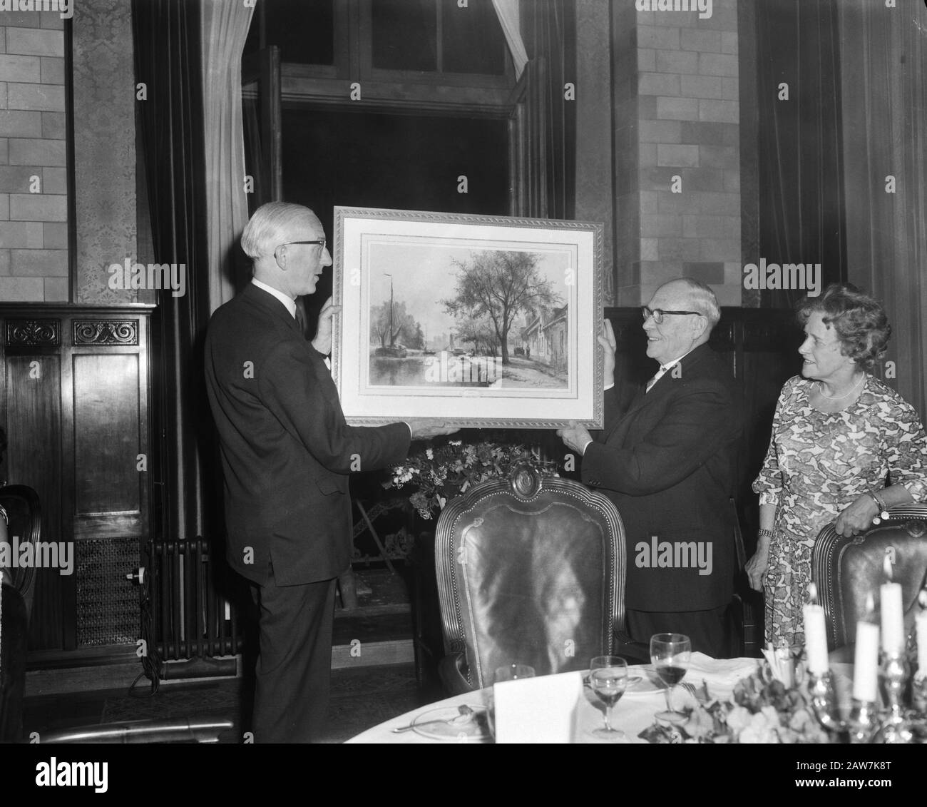 Valeurs Mobilières De La Mission Date : Le 11 Juin 1963 Mots Clés : Valeurs Mobilières Banque D'Images