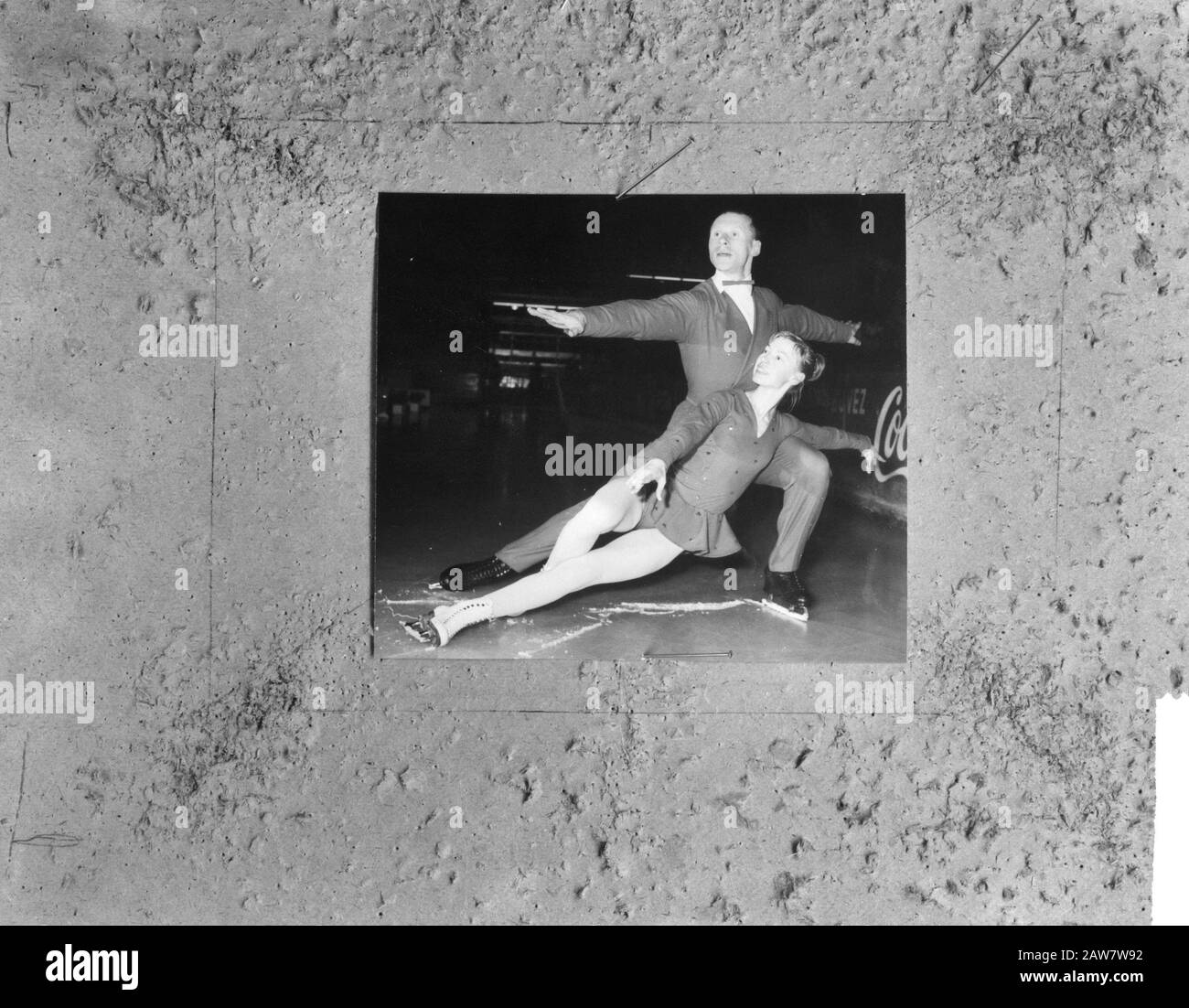 Lyudmila Belousova Et Oleg Protopopov; Champion Du Monde Couple Équitation Date: 4 Mars 1965 Lieu: Colorado Springs Mots Clés: Patinage Nom De La Personne: Belousova, Ludmilla, Protopopov Oleg Banque D'Images