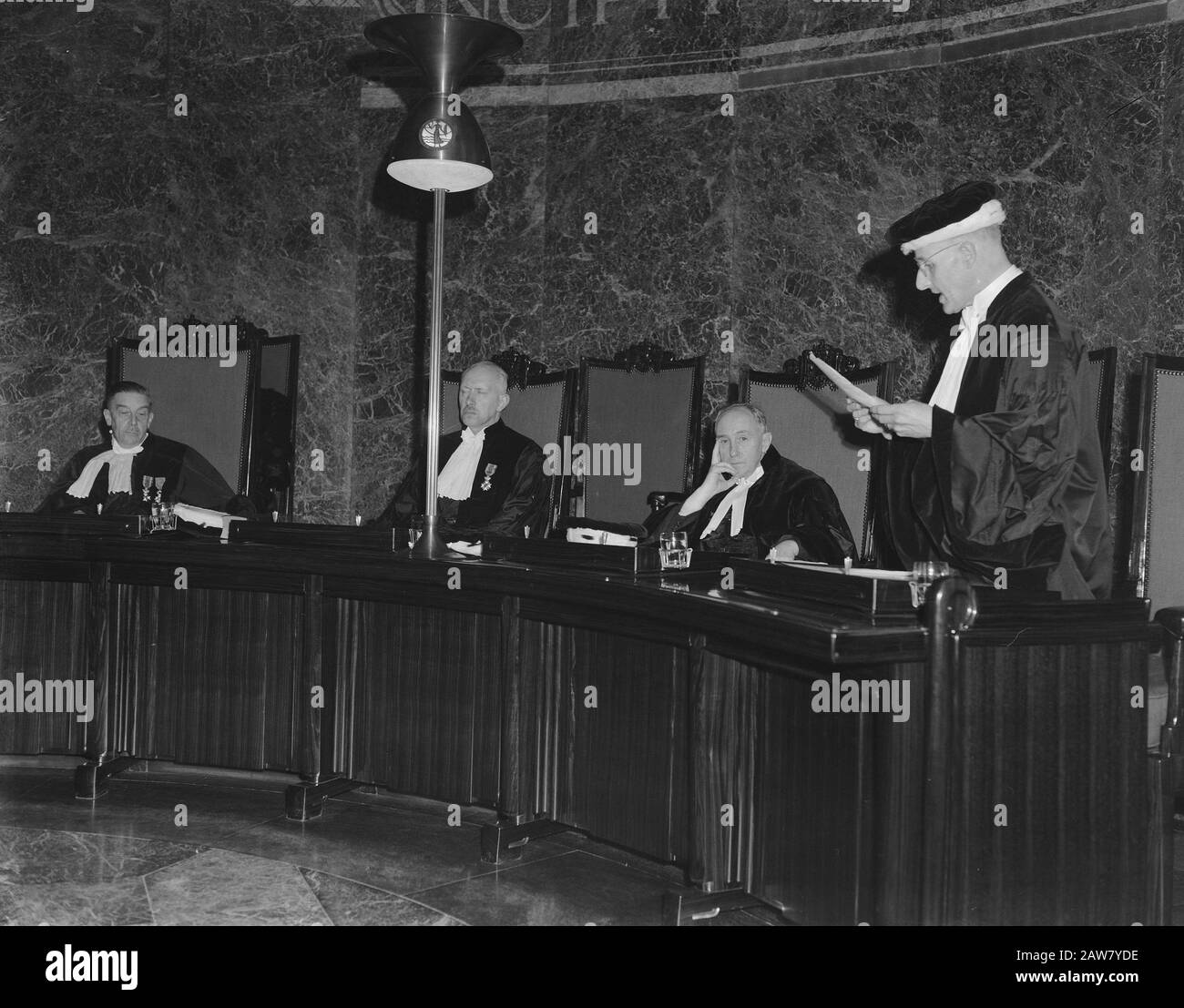 Proclamation officielle projet de Constitution à la Haye Date : le 22 juin 1953 lieu : la Haye, Hollande-Méridionale Banque D'Images