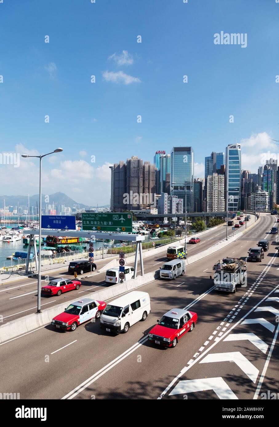 Routes de Hong Kong - circulation sur la route Victoria Park, Wan Chai, Hong Kong Island Hong Kong Asie Banque D'Images