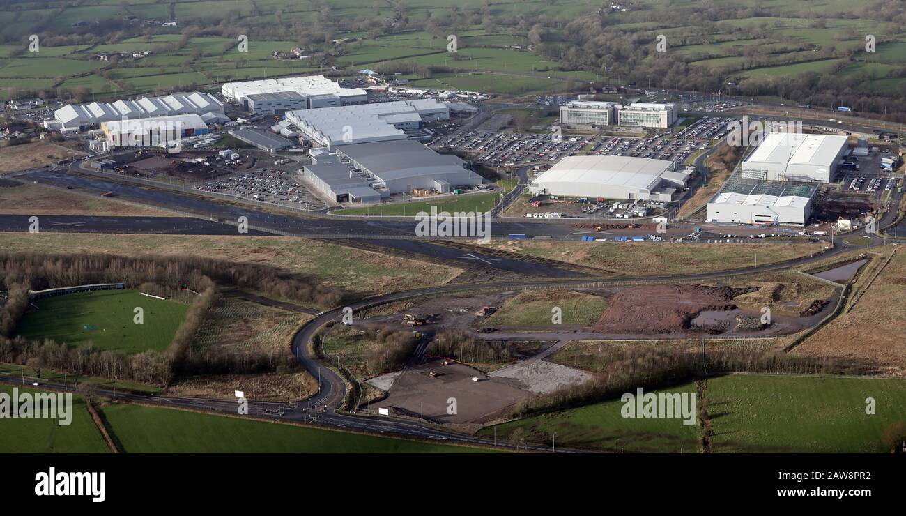 Vue aérienne de l'ancien aérodrome de BAE Samlesbury et maintenant d'un parc technologique, Preston Banque D'Images