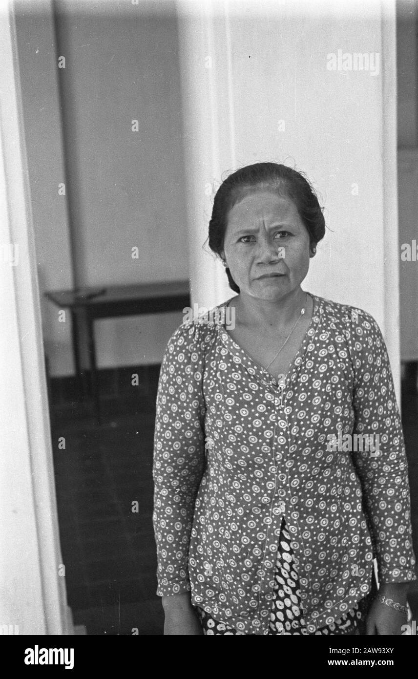 Portrait d'une femme indonésienne Date: 01/01/1947 lieu: Indonésie Hollandais East Indies Banque D'Images