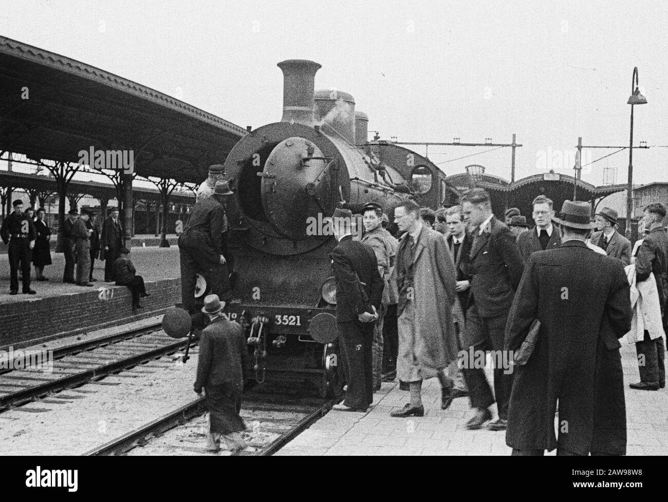 Chemins de fer néerlandais enrichis de 22 locomotives lourdes Date : 6 juin 1946 mots clés : locomotives Nom de l'établissement : NS Banque D'Images