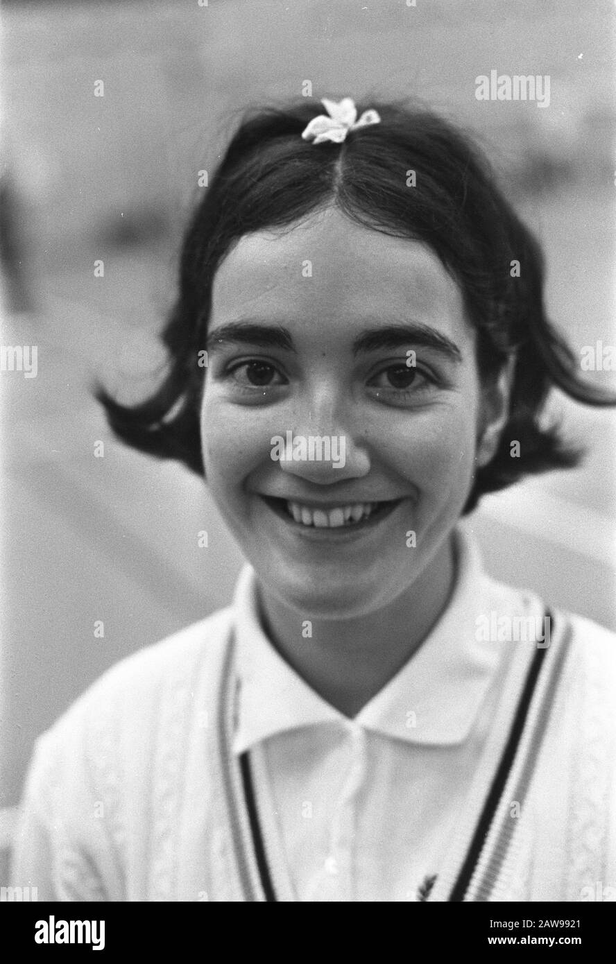 Margot à Metz en action badminton Date: 2 avril 1968 mots clés: CUPS Banque D'Images