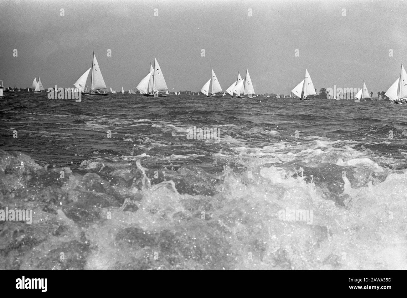 Concours internationaux de voile de la semaine Loosdrecht Date : 15 juillet 1972 mots clés : voile Banque D'Images