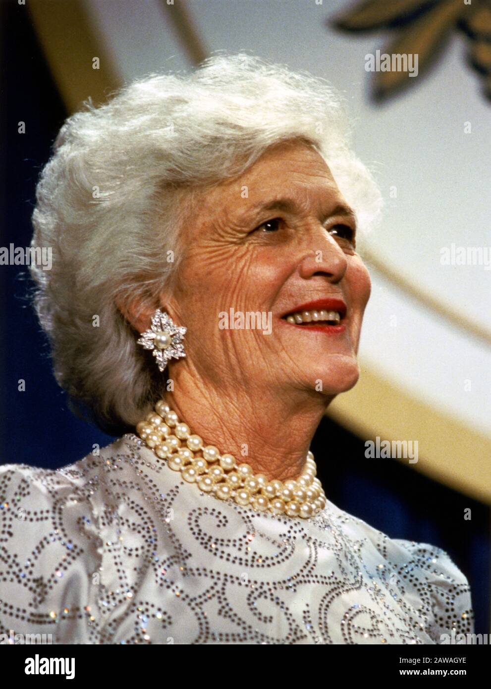 1989 , 8 janvier , WASHINGTON D.C., États-Unis : The First Lady BARBARA BUSH ( Barbara Pierce , née le 8 juin 1925 ). Photo de la Maison Blanche officielle photogra Banque D'Images