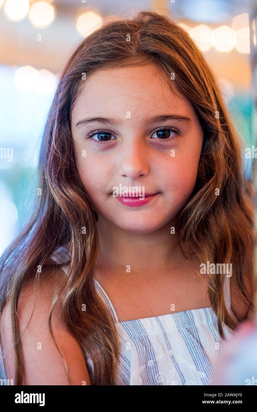 Portrait d'une fille qui a confiance Banque D'Images