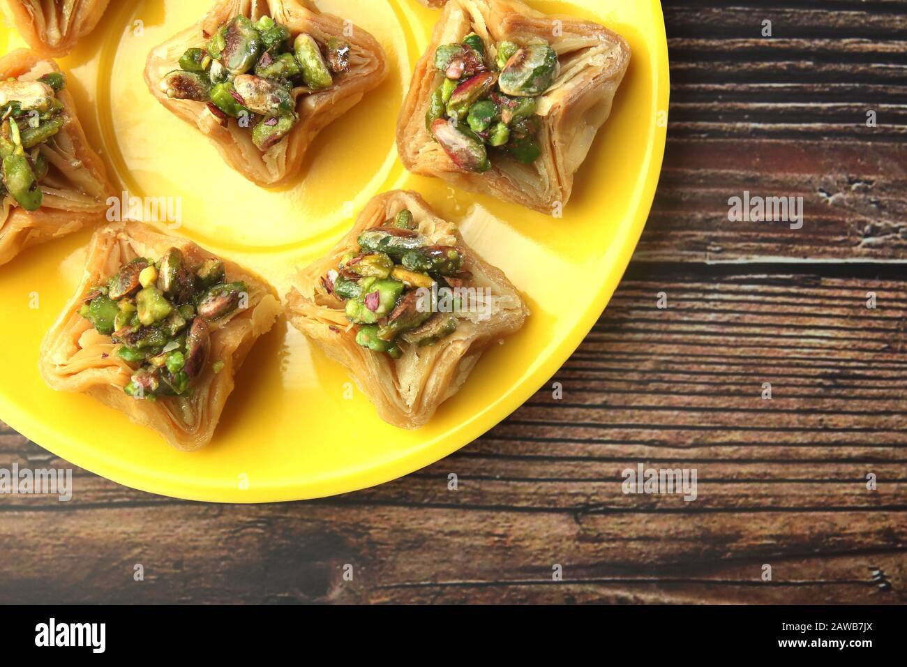 En-cas traditionnels sud-indiens Pistachio Baklava en-cas traditionnels sud-indiens Pistachio Baklava Banque D'Images