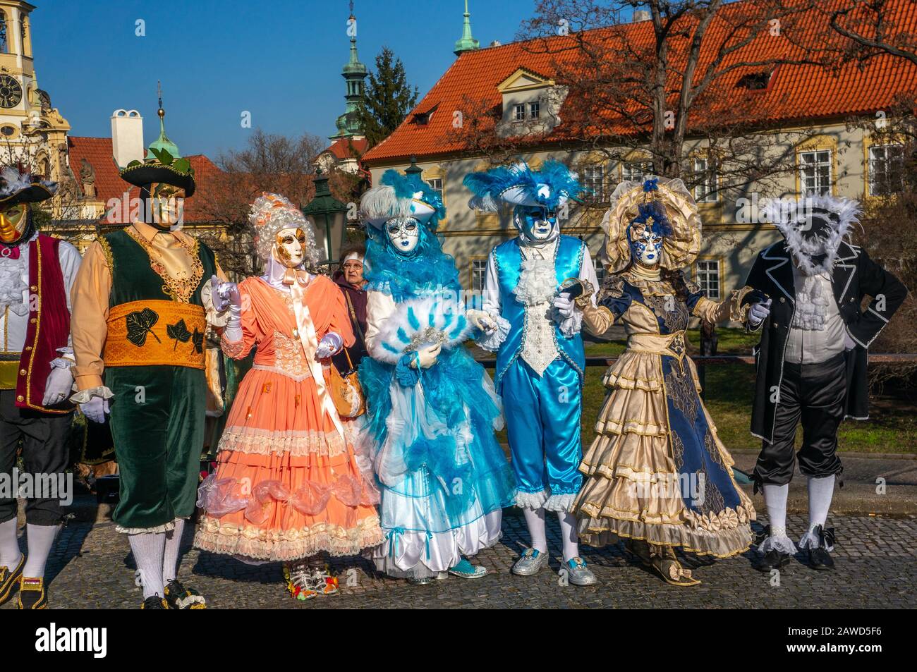 Prague, MALA STRANA, RÉPUBLIQUE TCHÈQUE – 8 FÉVRIER 2020: Masopansky Masopust ou le carnaval de Mardi gras de Prague. Habiller l'événement annuel traditionnel Banque D'Images