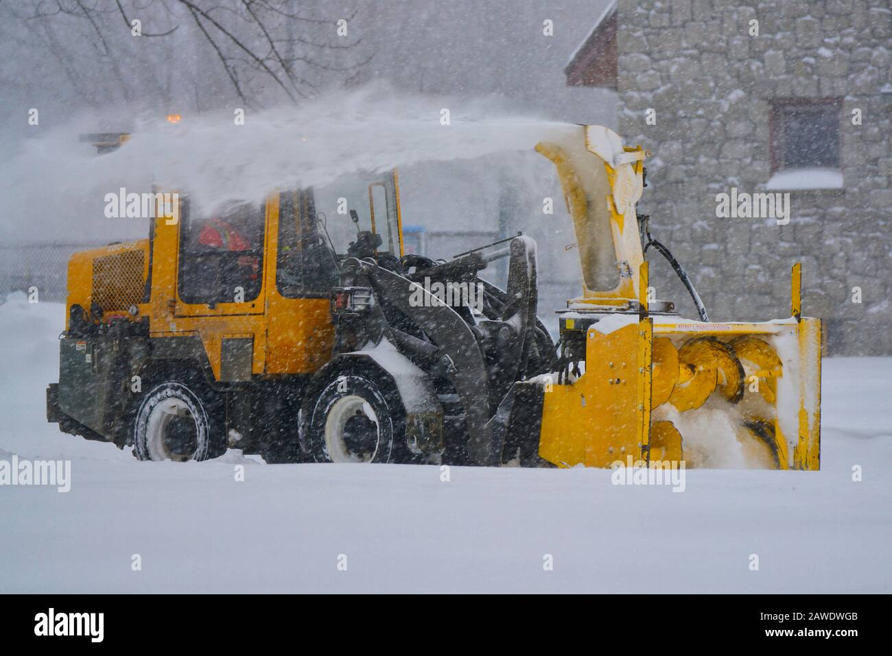 Montréal, Québec, Canada, 7 Février 2020.Rues De La Ville De Compensation Des Soufflantes De Neige À Montréal, Québec, Canada.Credit:Mario Beauregard/Alay News Banque D'Images