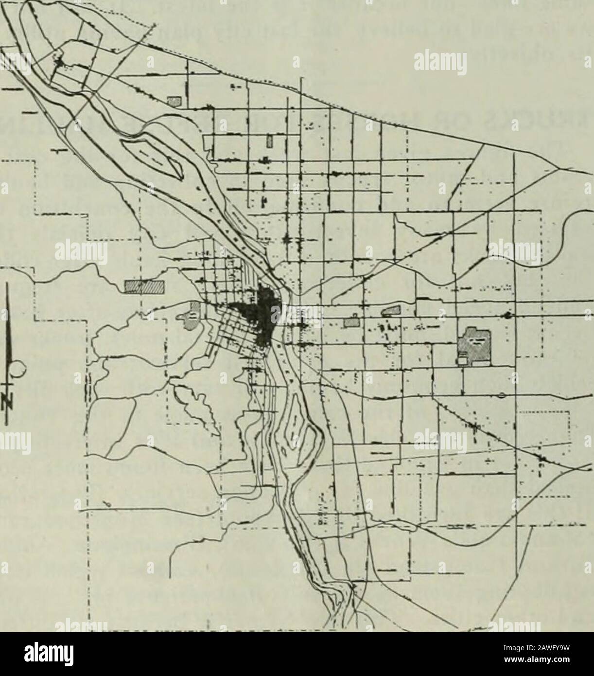 Travaux publics . LA PLANIFICATION urbaine POUR LA Commission PORTLAND, Organisée Il Y A Sept Mois, A Préparé les zones de Plems pour Plusieurs districts—zonage de la première étape, À FoUov^Red par Street Planning—Utilisation, hauteur et districts classés. une commission de planification urbaine a été organisée dans la ville de Portland, en Oregon, le 29 janvier 1919, et vient de lyer son premier bulletin. Il avait été précédé d'un comité d'enquête qui a été nommé par le conseiller municipal en septembre 1918. Charles H. Cheney, qui était consultant auprès de ce comité, a été nommé con-sultant auprès de la commission d'urbanisme. Les communications Banque D'Images