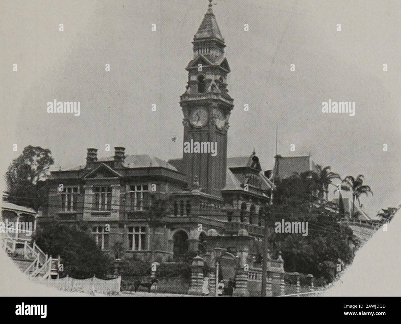 La Poche Brisbane 1915 . Association De Boxe Amateur Et De Lutte Contre Le Wrestling : Le Secrétaire, George Crawford. Brisbane Gymnasium, Turbot Street : L'Honorable Secrétaire, H. Aldridge. Courts de tennis sur gazon : courts d'association de tennis, Auchenflower ; 12 courts de gazon, parliers, vestiaires, grand-stand, rafraichissants. Musgrave Park, South Brisbane; Albert Park, City; Too-wong Sports Ground; aussi un grand nombre de soldats. 1 honorable secrétaire, Q.L.T. Association, W. H. Smith, Arthur ter-race, Red Hill. Bowles : Queensland Bowling Association: Secrétaire, P. C. Sappsford,CARE of Sappsford and Co., rue Adelaide, Banque D'Images