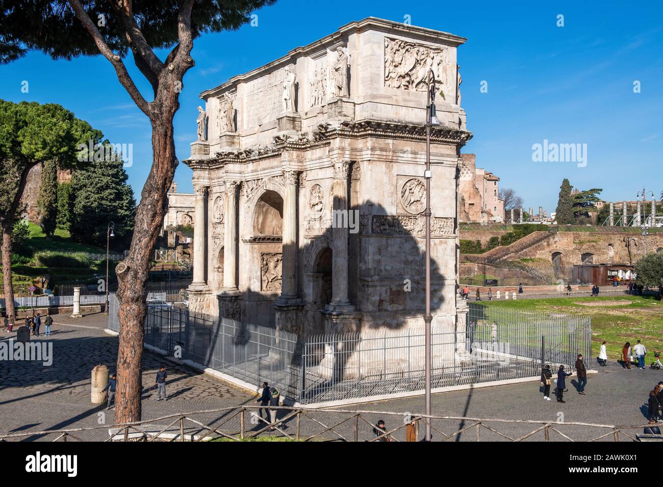 Konstantinsbogen, Triumphbogen von Kaiser Konstantin, ROM, Latium, Italien, Europa Banque D'Images