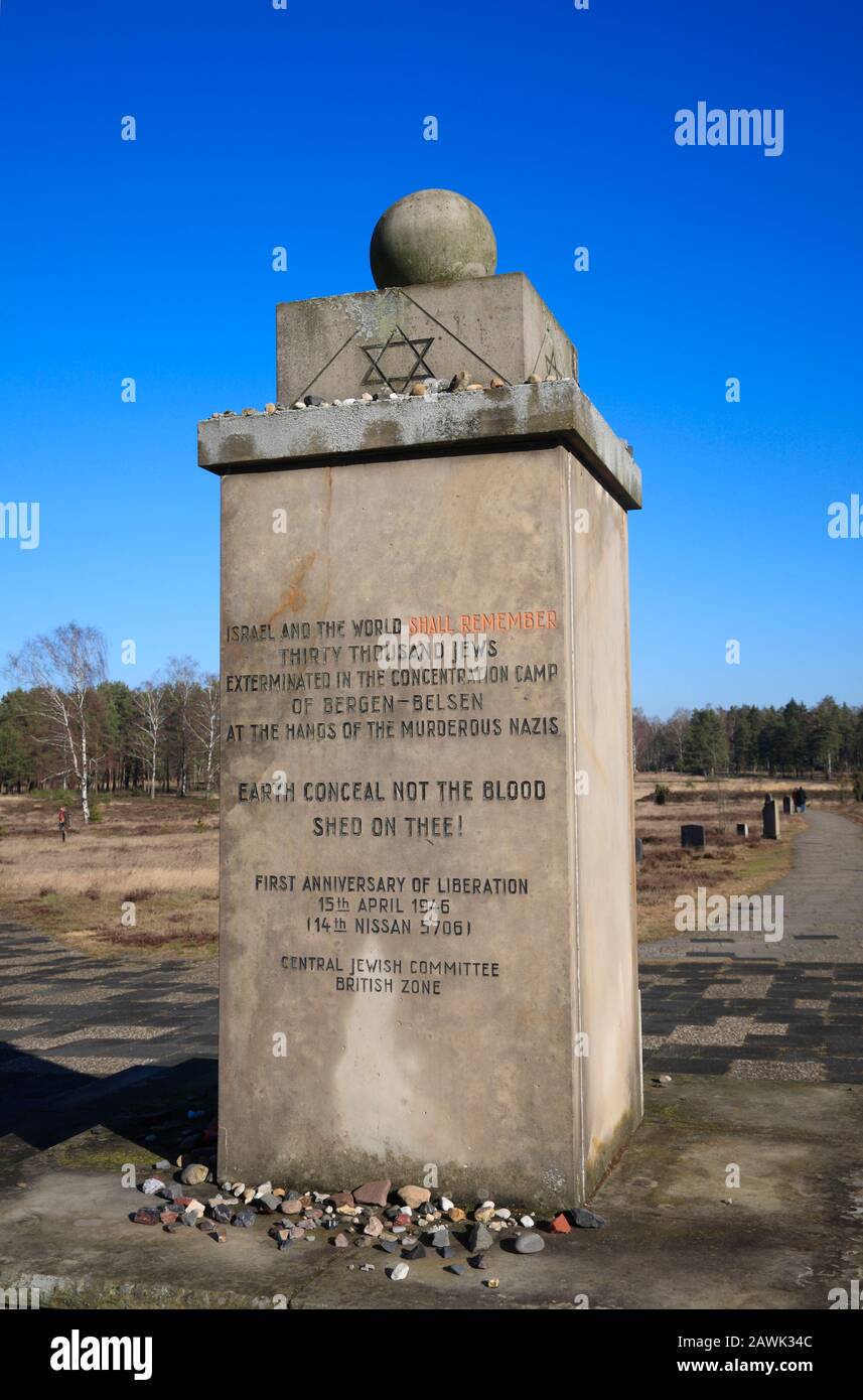 Mémorial juif, mémorial du camp de concentration de Bergen-Belsen, Basse-Saxe, Allemagne, Europe Banque D'Images
