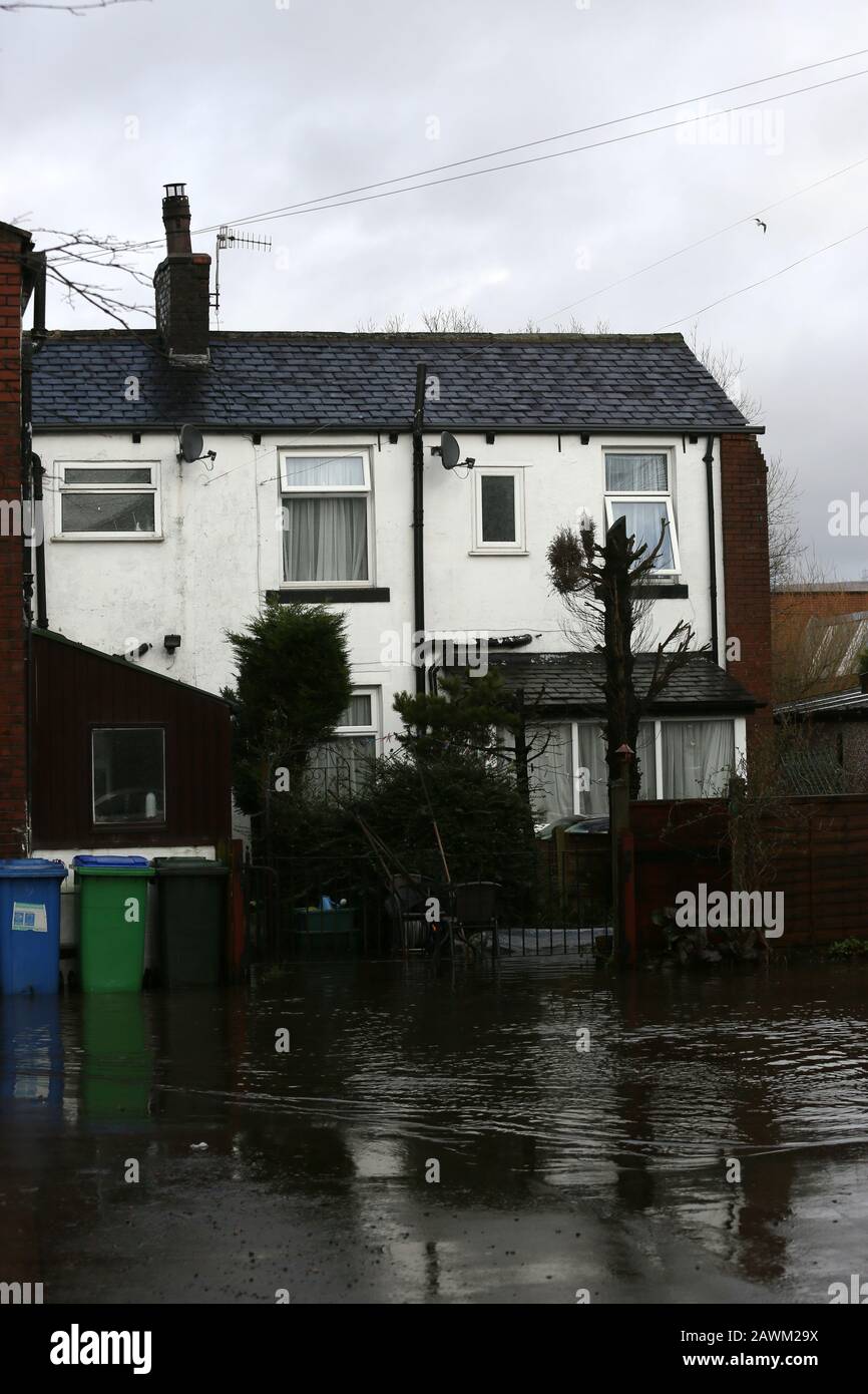 Littleborough, Royaume-Uni. 9 février 2020. Storm Ciara apporte des inondations à Littleborough, Dans Le Grand Manchester, au Royaume-Uni. Crédit: Barbara Cook/Alay Live News Banque D'Images