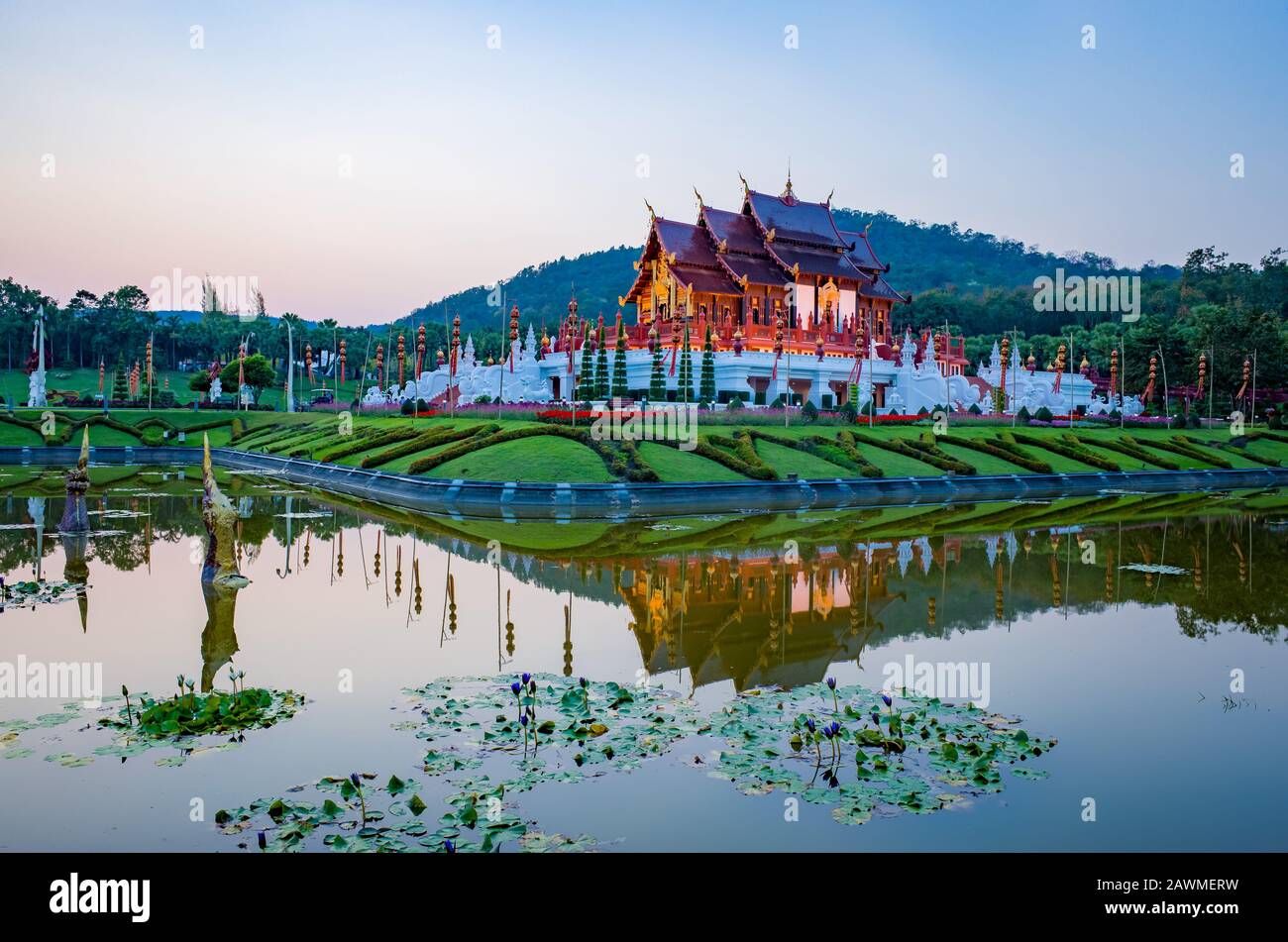 Pavillon royal du parc royal Rajaruek dans la province de Chiang Mai, Thaïlande Banque D'Images
