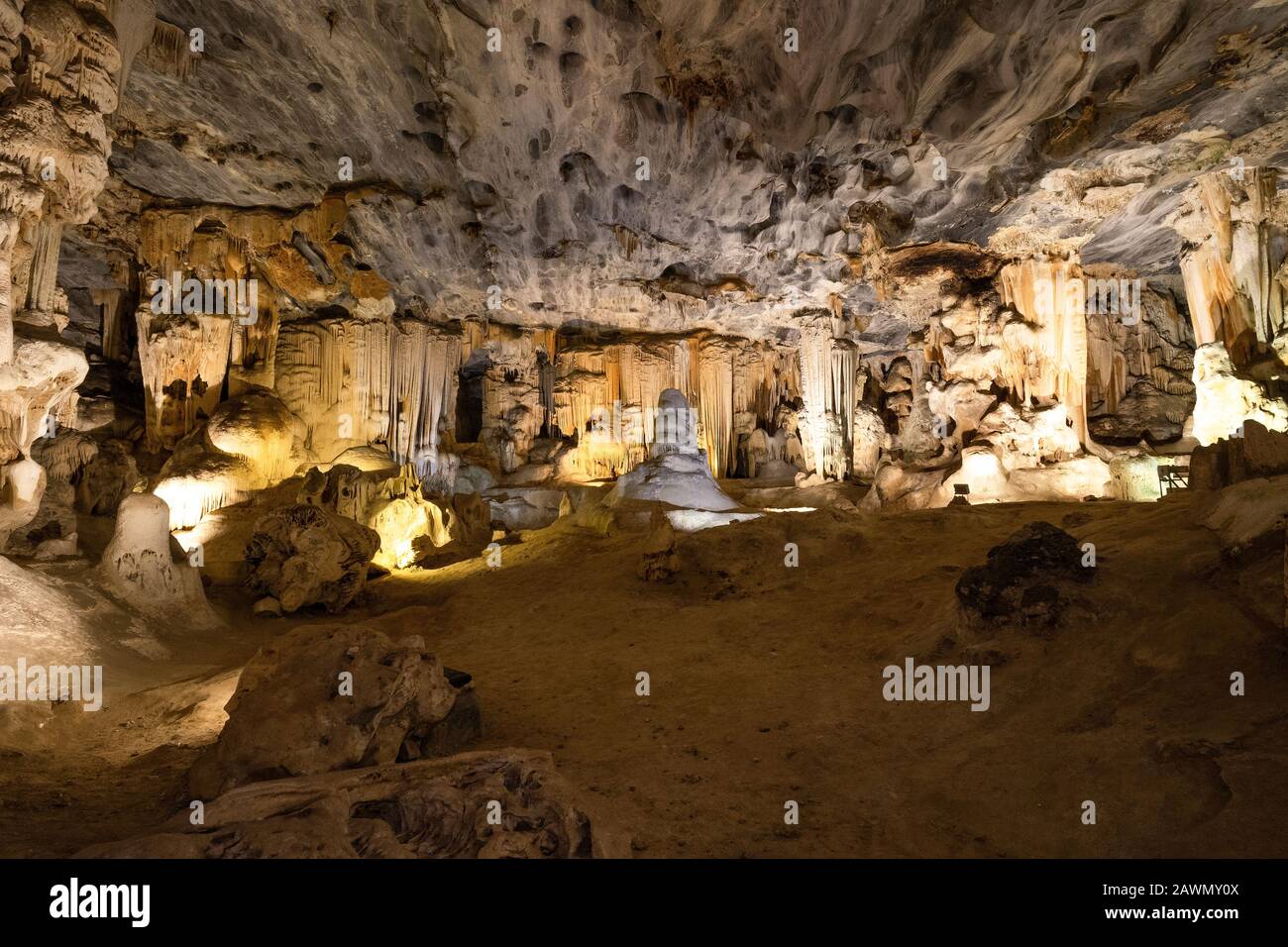 À L'Intérieur Des Grottes De Cango, Oudtshoorn, Province Du Cap Occidental, Afrique Du Sud Banque D'Images