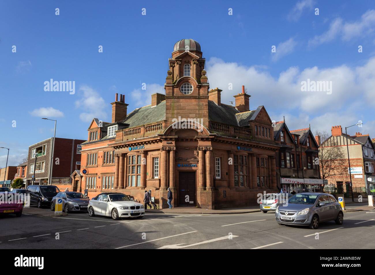 Bâtiment de la banque Barclays sur la jonction Grange Road / Dee Lane, West Kirby, Wirral Banque D'Images