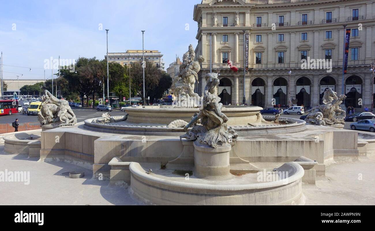 Fontana Delle Naiadi - Rome, Italie Banque D'Images