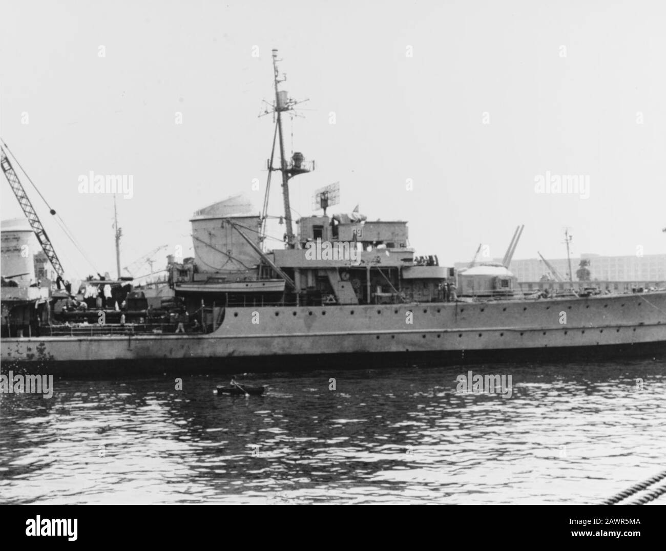 Ancien destroyer allemand Z39 au triage de la Marine de Boston en août 1945. Banque D'Images