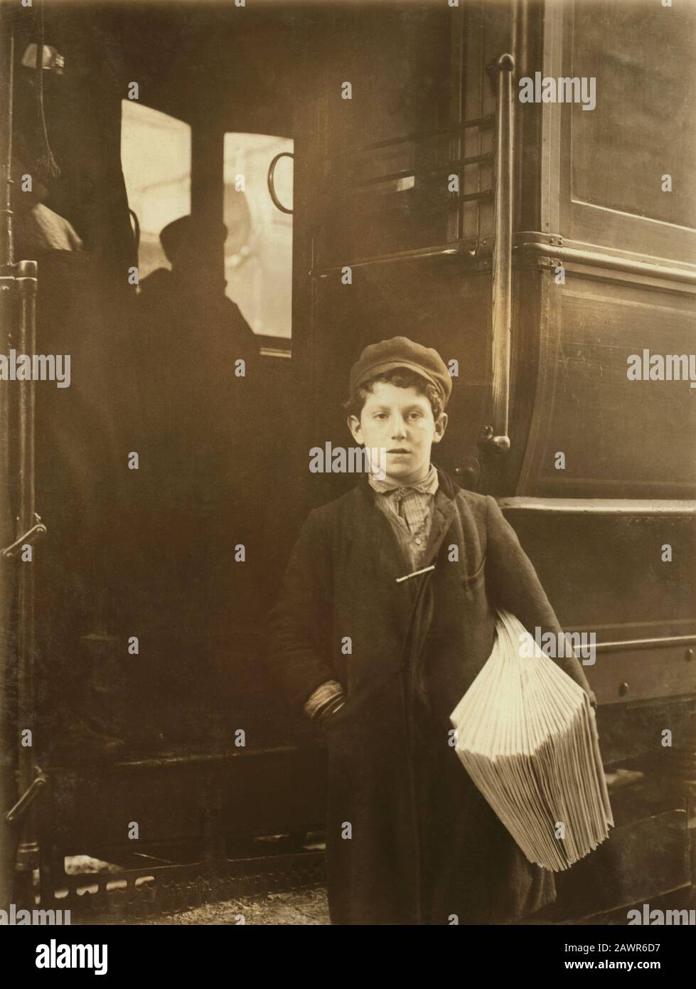 1910 , février, Buffalo , New York State , États-Unis : L'italien Donato Dandrea, 231 W. Genesee St. A Dit qu'il avait 14 ans, mais si c'est le cas, il est sous-dimensionné. D Banque D'Images