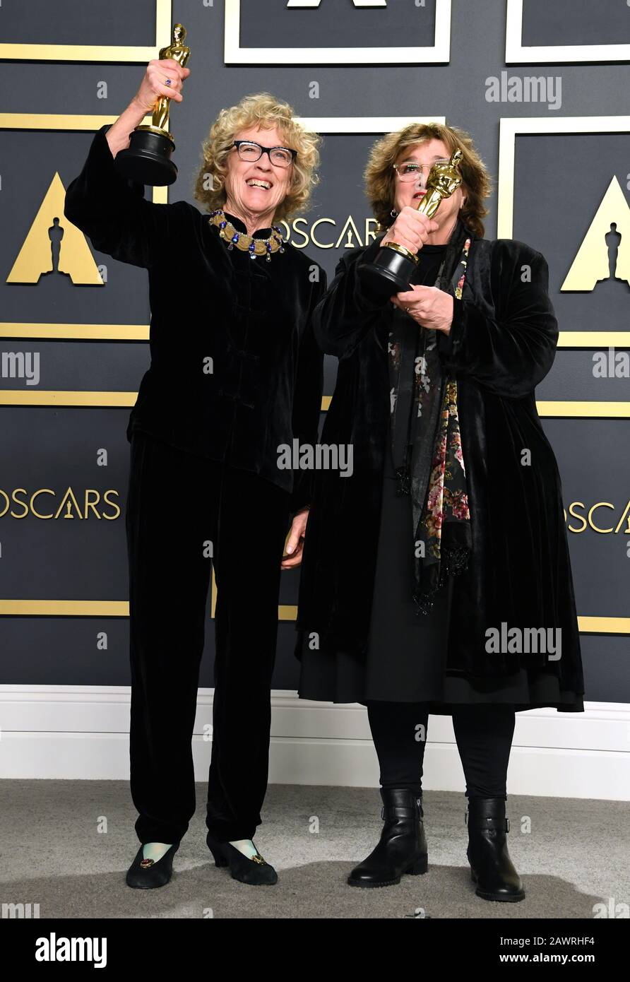 Barbara Ling et Nancy Haigh, remportent l'Oscar de la production Design pour Une Fois à Hollywood dans la salle de presse lors des 92ème Academy Awards qui ont eu lieu au Dolby Theatre à Hollywood, Los Angeles, États-Unis. Banque D'Images
