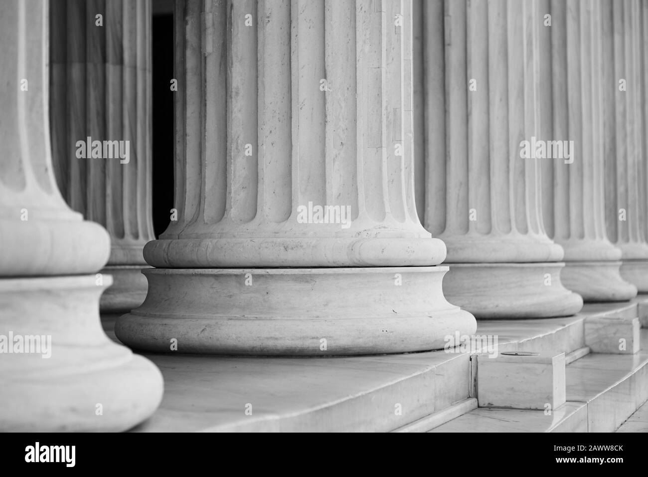 colonne de montant noir et blanc Banque D'Images