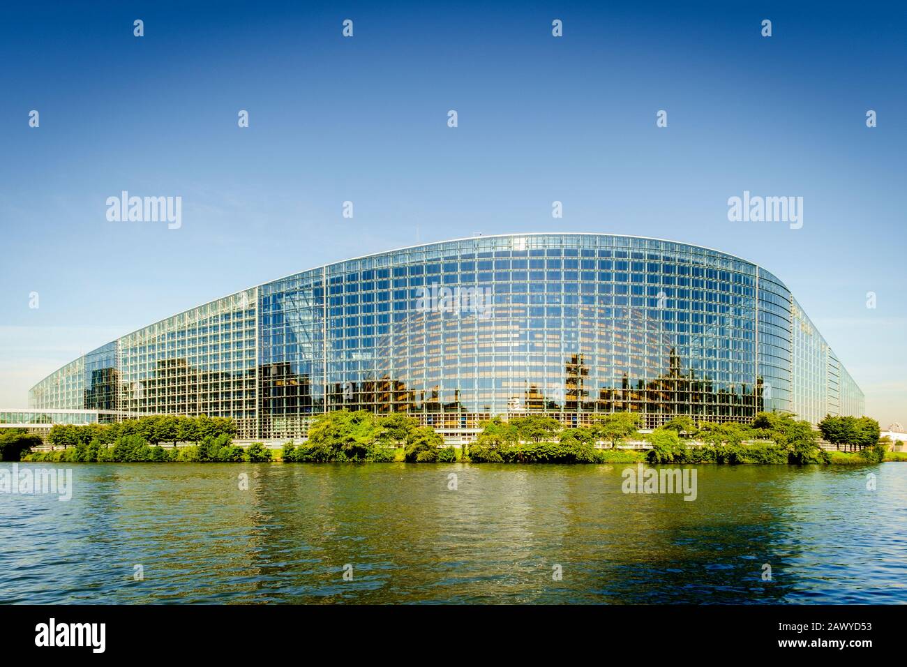 Siège du Parlement européen, Strasbourg, France, Europe - le bâtiment Louise Weiss Banque D'Images