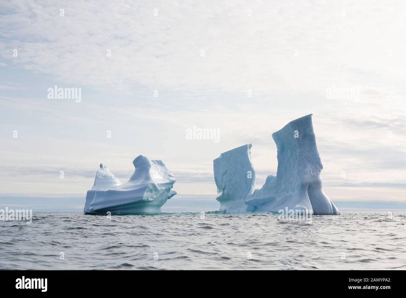 Majestueuses formations iceberg sur l'océan Atlantique Groenland Banque D'Images